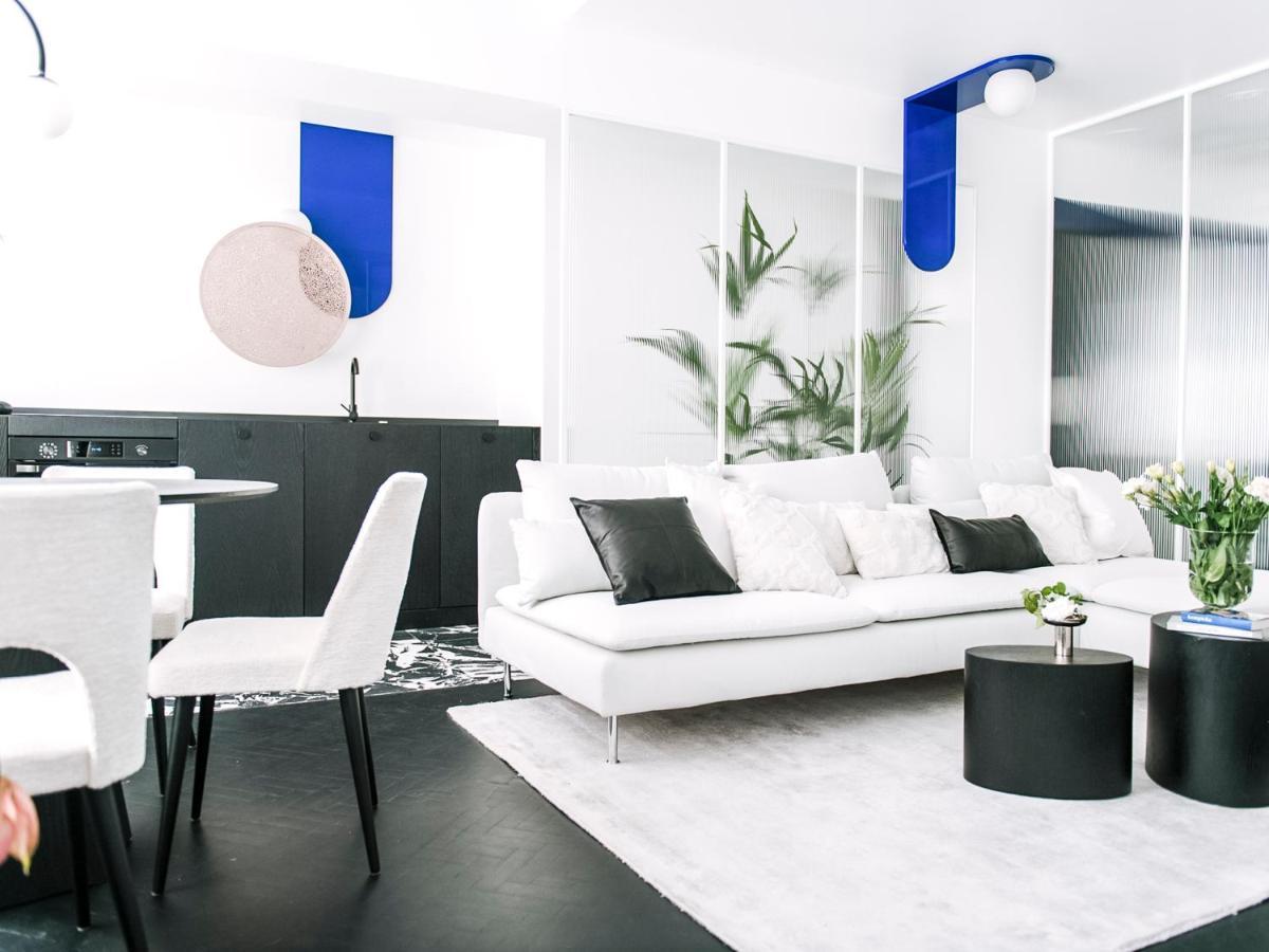 Pastel Blue Silesian Place Apartments カトヴィツェ エクステリア 写真